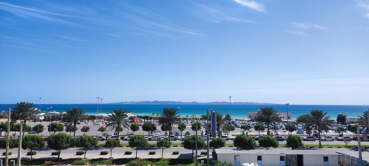 طراحی و اجرای ساختمان تجاری اداری قشم